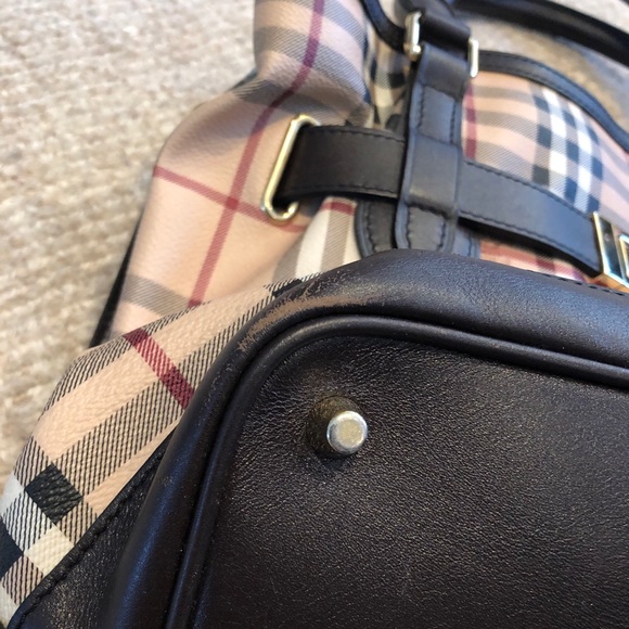 BURBERRY Haymarket Check Medium Golderton Tote - Picture 10 of 16